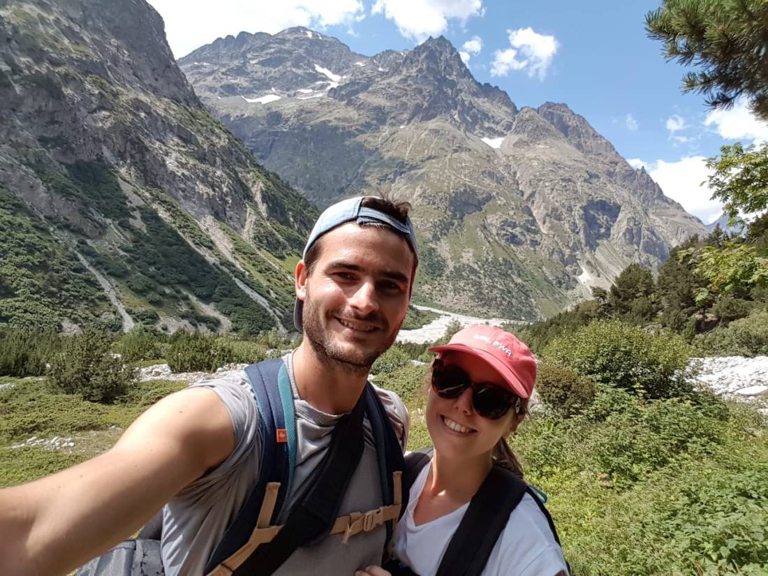 fc87fbe8-891b-496b-9447-2fd881323559